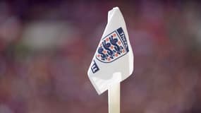 Un drapeau de la Fédération anglaise en demi-finale de la FA Cup, le 17 avril 2022