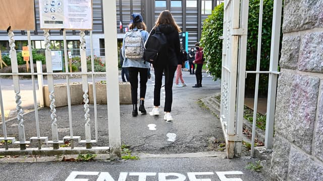 Des lycéennes à Rennes, le 1er septembre 2020 (illustration).