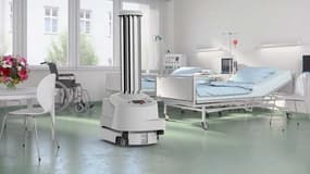 Le robot de la firme Blue Ocean Robotics se déplace de manière autonome dans les chambres des patients et les salles d'opération – couvrant toutes les surfaces critiques avec la bonne quantité de lumière ultra-violette afin de tuer des virus et des bactéries.