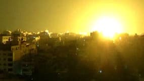 Un tir déchire la nuit de Gaza, entre mardi et mercredi.