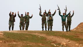 Des soldats du gouvernement syrien dans la région d'Alep le 11 février 2016