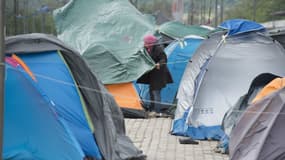 Le rapporteur spécial de l'ONU sur les droits des migrants a réclamé la fin du placement en détention des migrants arrivés en Grèce