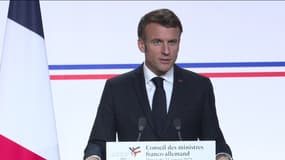 Emmanuel Macron lors de conférence de presse commune avec le chancelier allemand, Olaf Scholz le dimanche 22 janvier 2023