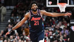 Joel Embiid en avril 2022