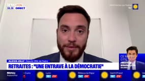 Retraites: l'absence de vote sur l'abrogation, "une entrave à la démocratie"