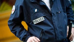 Trois policiers municipaux ont été blessés par un homme nu dimanche, au Perreux (Val-de-Marne).