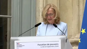 Nicole Belloubet (ministre sortante de l'Éducation) appelle à une "sanctuarisation du budget" de l'Éducation nationale