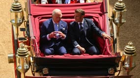 Le président français Emmanuel Macron a été accueilli par le roi Charles III lors de sa visite d'État au Royaume-Uni.