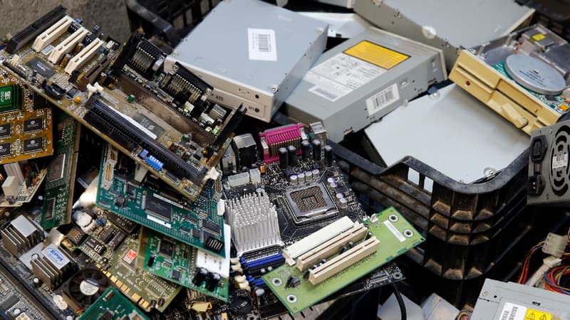 L'Union européenne veut mettre fin à la disparition des deux tiers des déchets électroniques. (photo d'illustration)