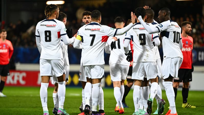 Mbappé et les joueurs du PSG lors de leur 32e de finale de Coupe de France contre Revel, 7 janvier 2024