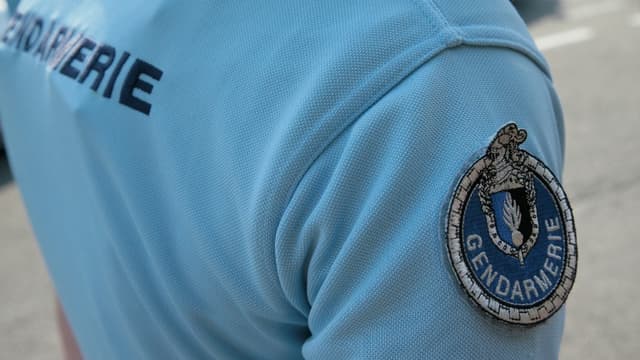 Trois hommes, un mineur et deux majeurs, sont en garde à vue après la découverte d'un corps à Cassel (Nord).