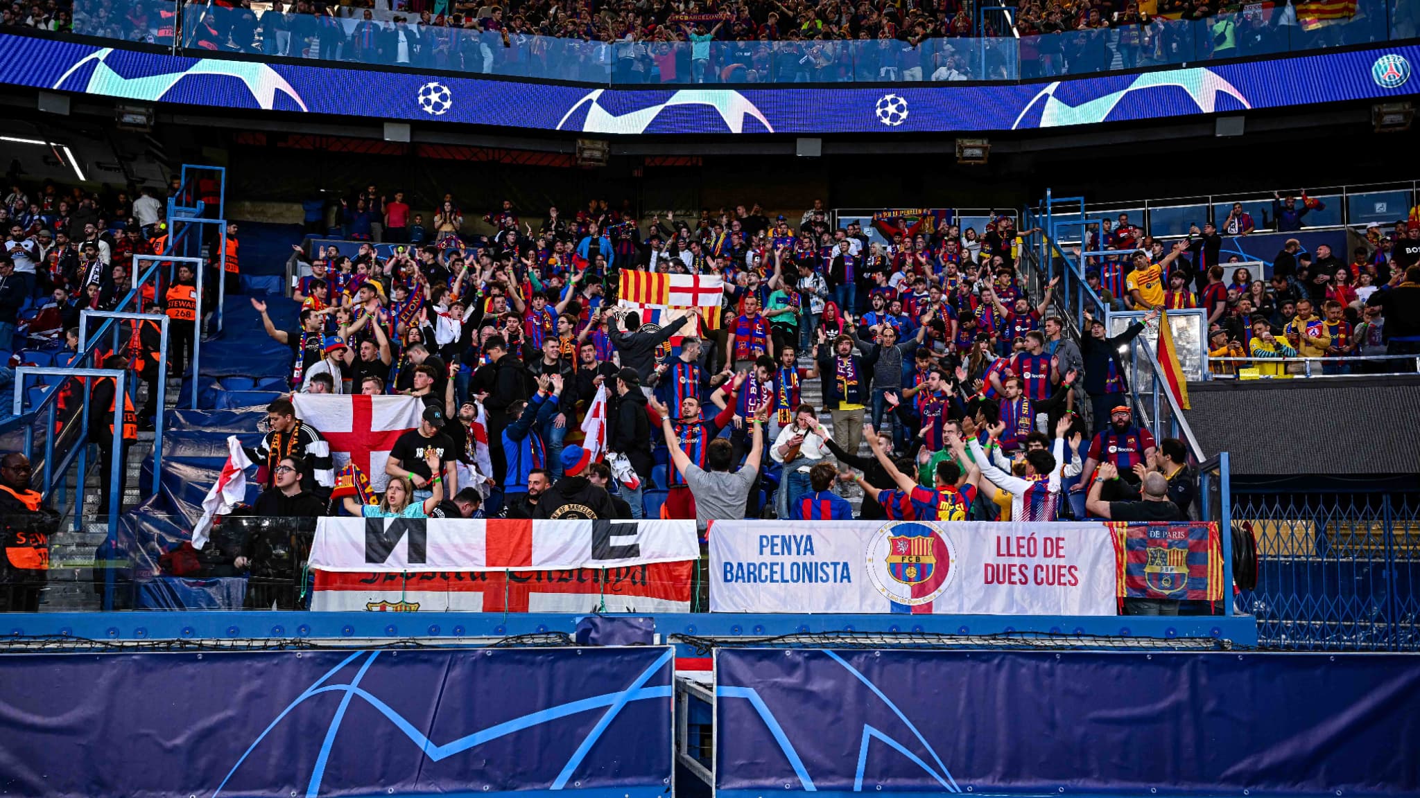 UEFA sanctions Barcelona for racist gestures from supporters and damage to the Parc des Princes