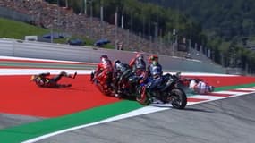 L'accrochage au début du sprint du GP d'Autriche, le 19 août 2023
