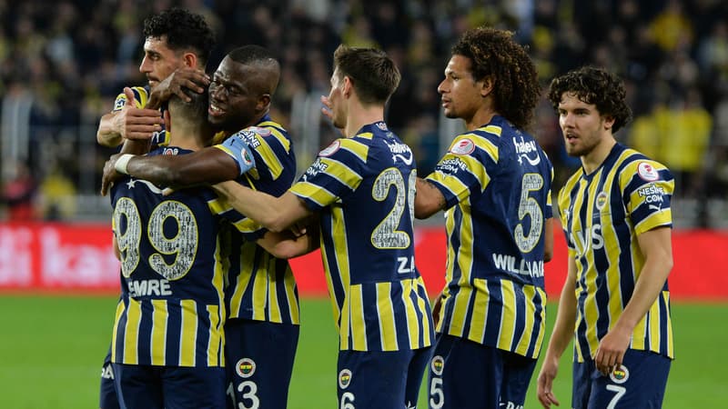 Célébration Fenerbahce
