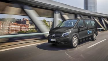 Daimler s'est associé avec la start-up américaine Via pour lancer un service de minibus à la demande en Europe.