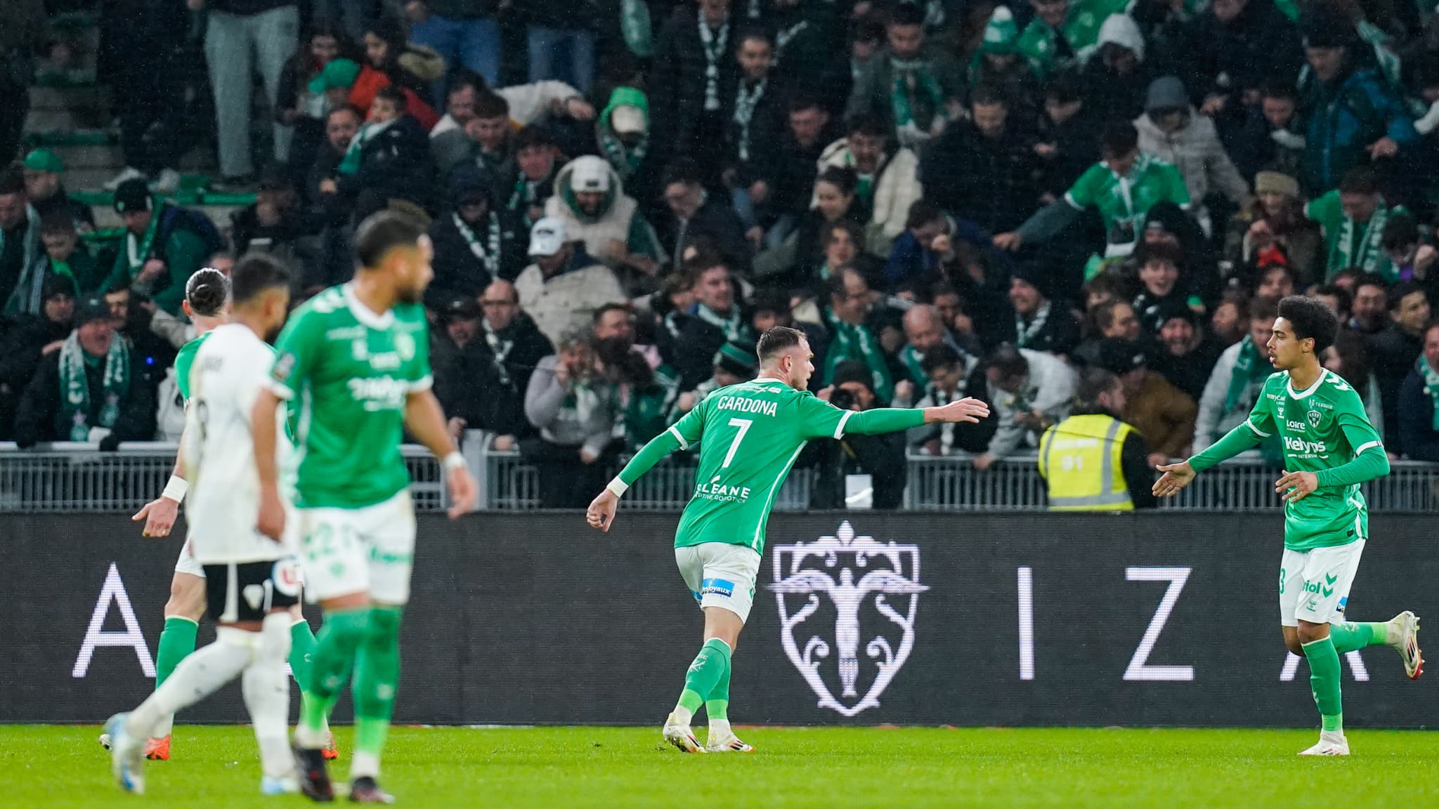 Cardona face à Angers. 
