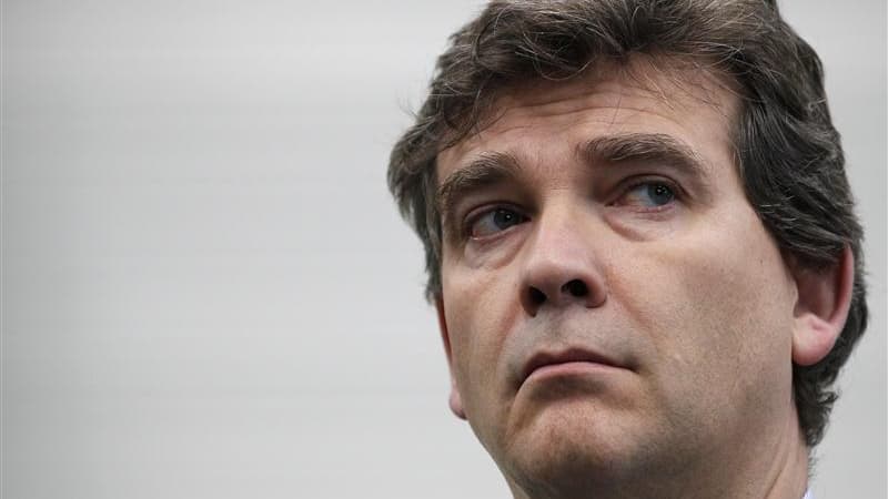 Arnaud Montebourg a fait témoigner au tribunal de Paris mardi un détective privé pour étayer des accusations de fraude fiscale portées contre Florence Woerth, l'épouse de l'ex-ministre UMP du Budget, en marge de l'affaire Bettencourt. /Photo prise le 15 o