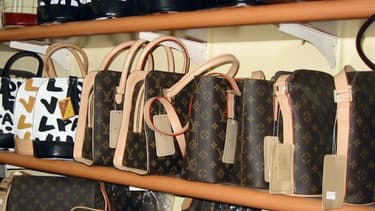 Louis Vuitton, première marque de luxe au monde, est aussi l'une des plus contrefaites.