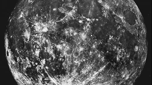 L'Agence spatiale européenne (ESA) plaide en faveur d'un "village lunaire" international, édifié peu à peu grâce à des robots, permettant un jour le retour de l'homme