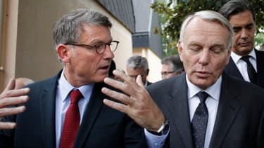 Vincent Peillon a fait renaître la polémique sur le cannabis en se prononçant pour un débat sur sa dépénalisation.