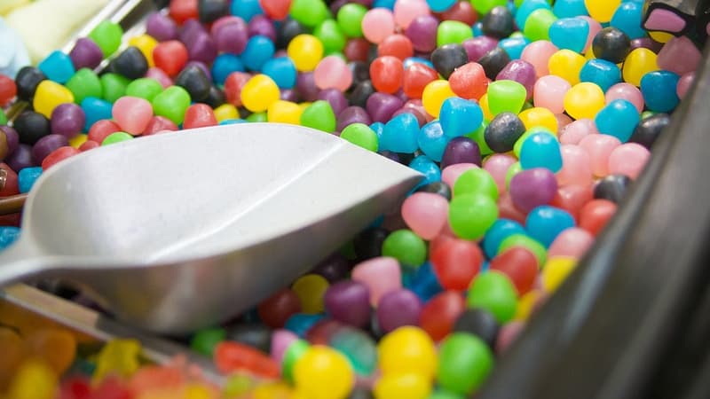 La vérité sur la composition des bonbons : du sucre et… beaucoup