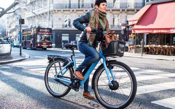 Pour un déplacement de moins de 2 km, privilégiez le vélo Pour un déplacement de moins de 2 km, privilégiez le vélo