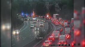 Un accident gène la circulation sur l'A8 près de l'aéroport de Nice ce 22 novembre.