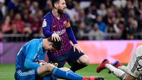Lionel Messi et Thibaut Courtois 