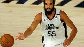 Joakim Noah, alors chez les Clippers de Los Angeles, lors d'un match de NBA face au Thunder d'Oklahoma City, à Lake Buena Vista en Floride, le 14 août 2020
