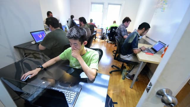 MindSpark veut faire à la fois des affaires et du social. Basée à Santa Monica (Californie), cette start-up recrute des autistes comme "analystes" pour tester des logiciels.