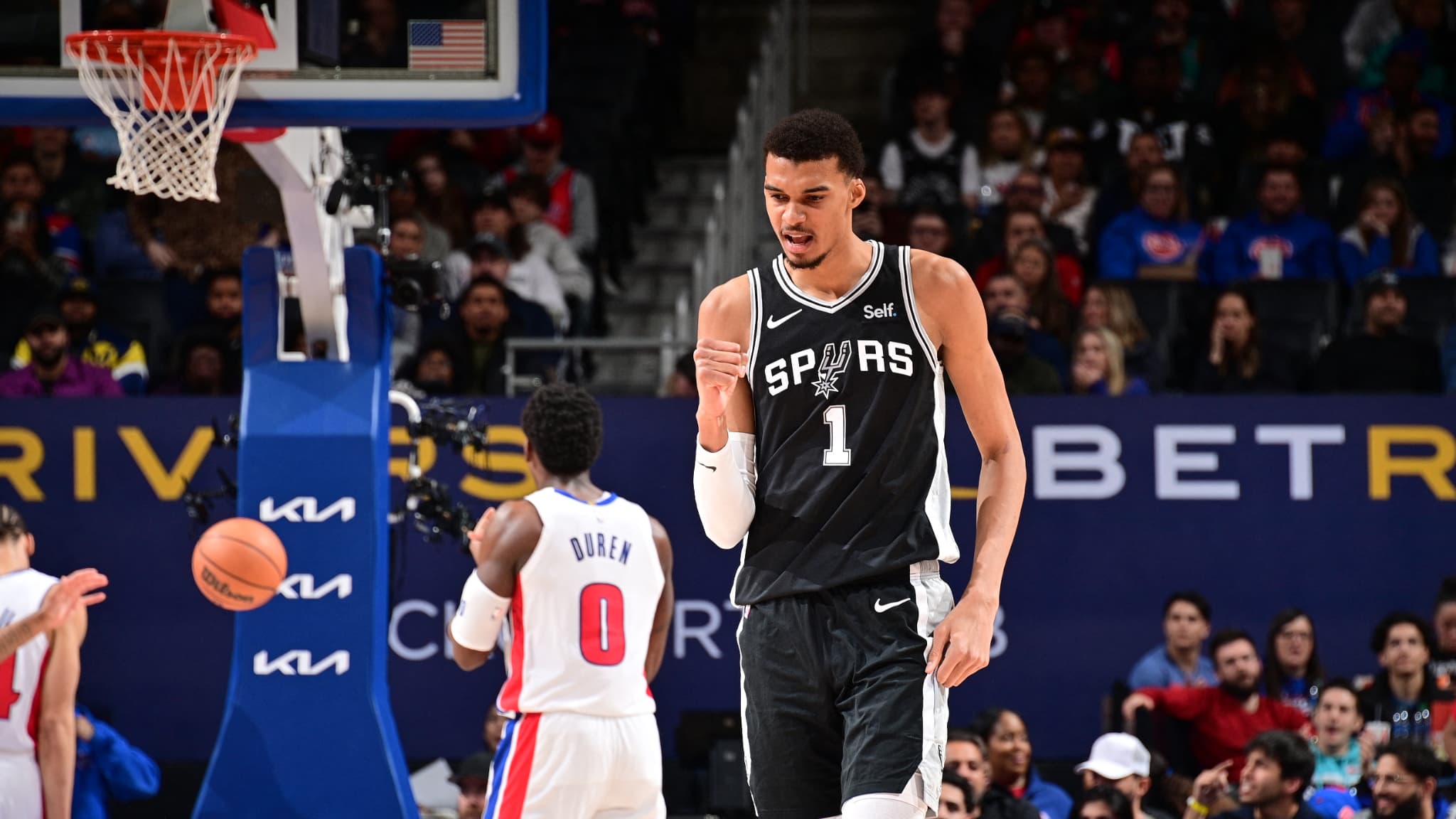 Victor Wembanyama lors de la victoire de San Antonio à Detroit (130-108) et son premier triple-double, le 11janvier 2024