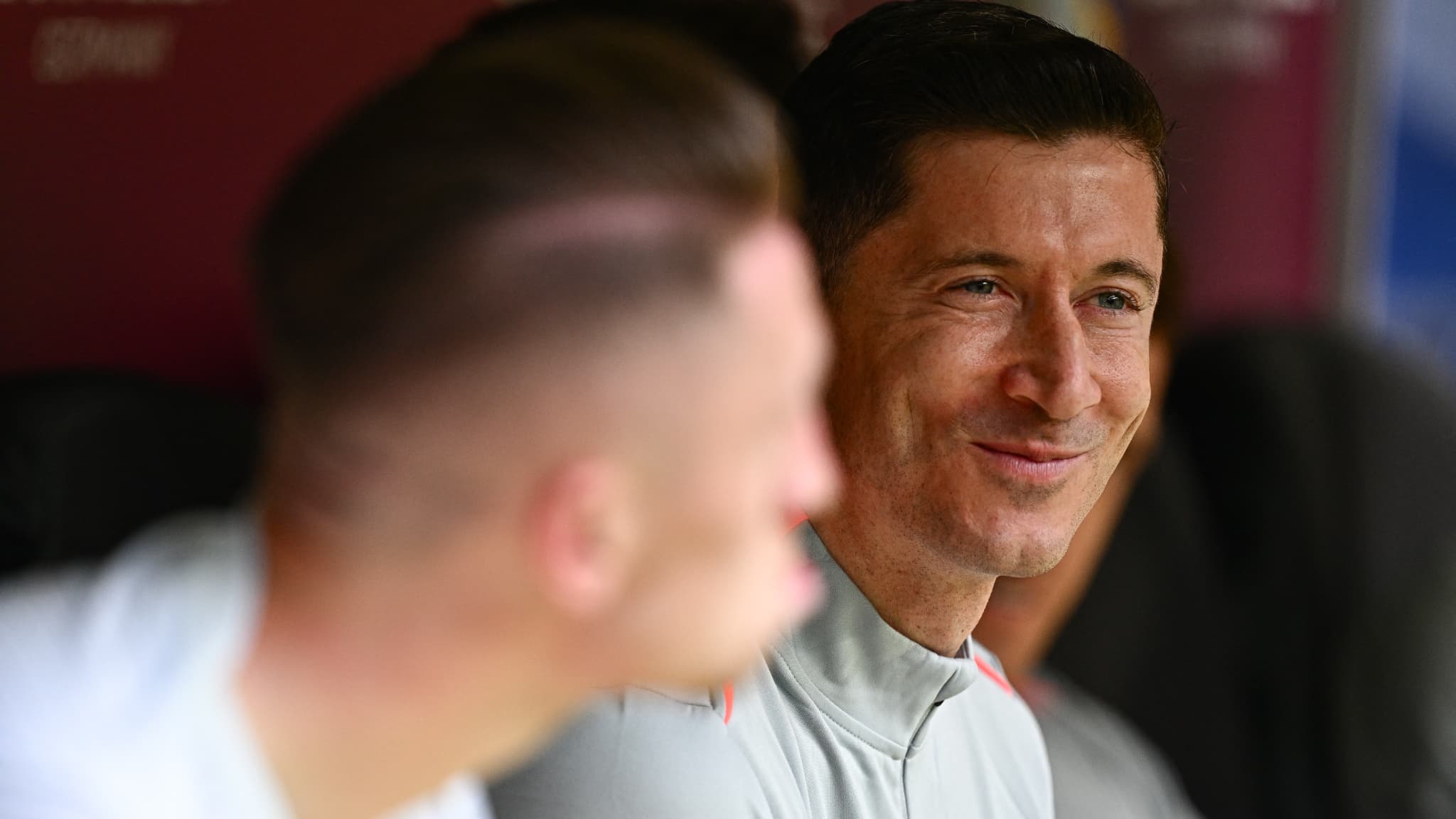 Robert Lewandowski sur le banc lors de Pologne-Pays-Bas, le 16 juin 2024.