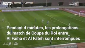 L'arbitre Clattenburg interrompt un match lors de l'appel à la prière en Arabie Saoudite