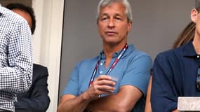 Jamie Dimon, en septembre dernier, à l'US Open. Le patron de la banque JPMorgan, vétu d'un simple polo, venait de lancer une véritable petite révolution vestimentaire à Wall Street.