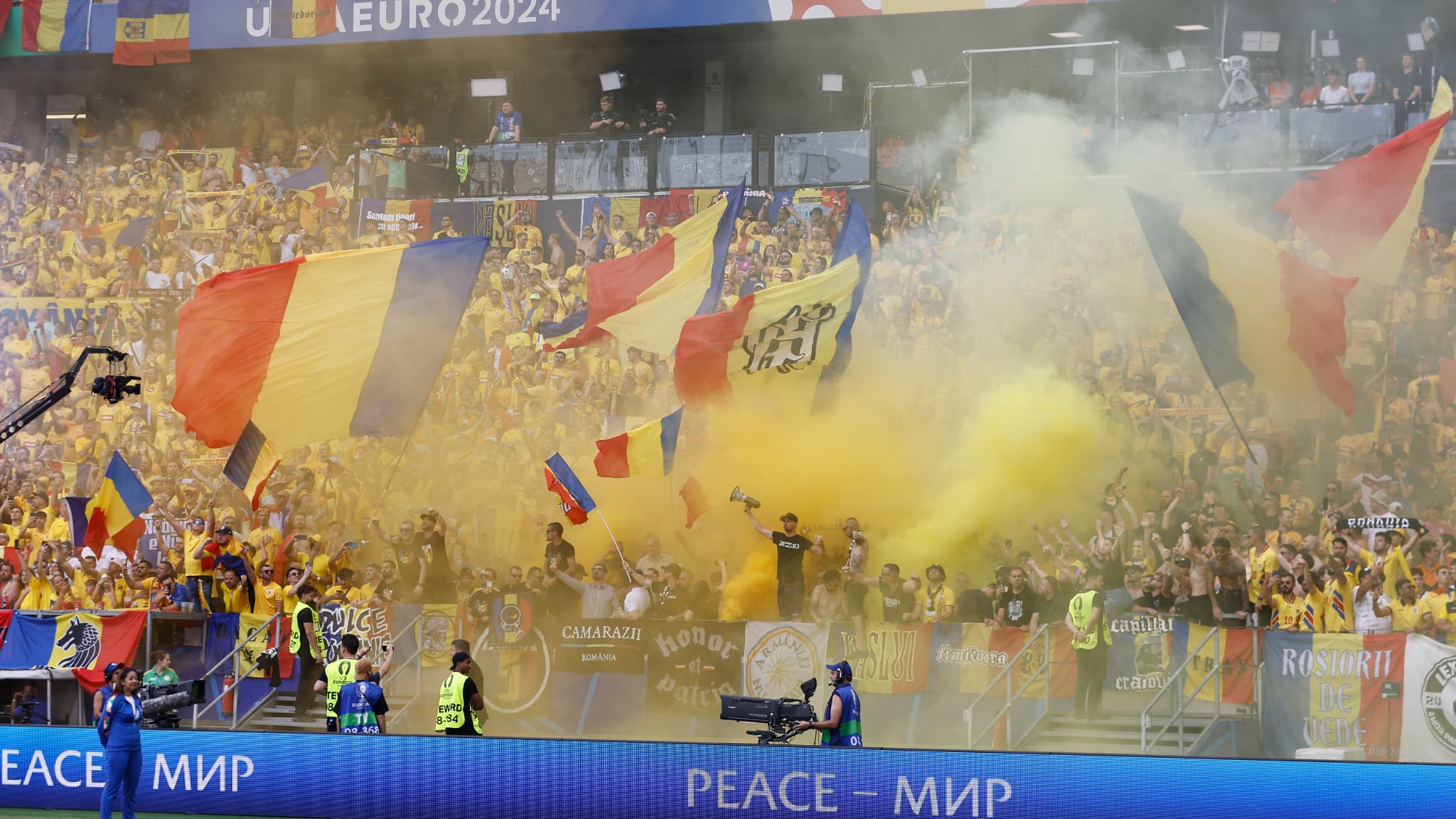 Supporters roumain à l'Euro 2024
