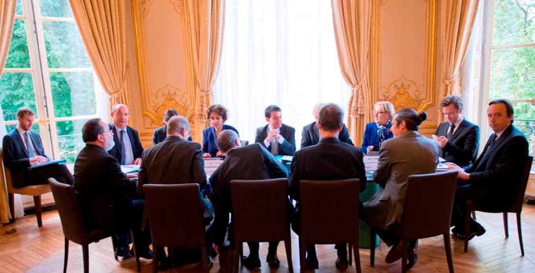 Https Www Bfmtv Com International Moyen Orient Israel Une Foule D Israeliens Rassembles En L Honneur D Yitzhak Rabin An 201510310018 Html 2015 10 31t21 54 49 000z Https Www Bfmtv Com Assets Images Bfmtv Default 16x9 Jpg Bfmtv Https