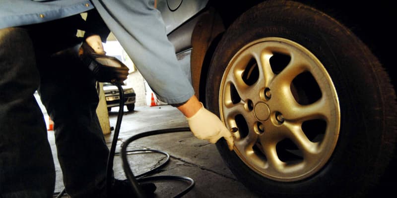 De nombreux automobilistes se ruent dans les centres de contrôle technique avant le changement de réglementation le 20 mai.
