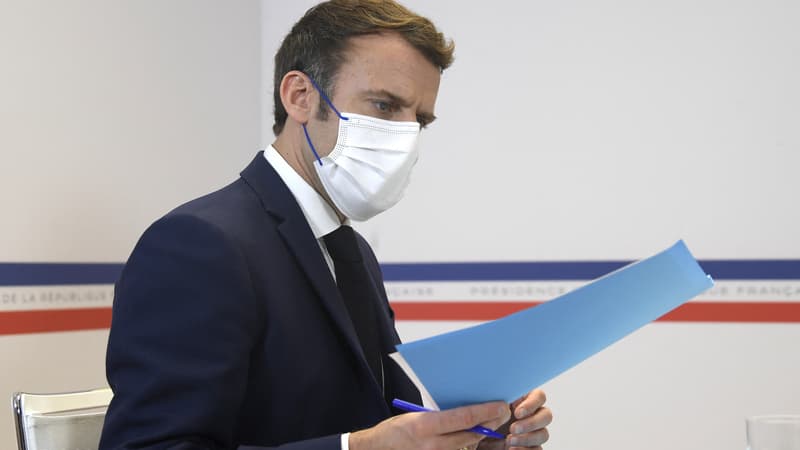 Un mdecin suspendu 15 jours pour avoir consult le statut vaccinal dEmmanuel Macron