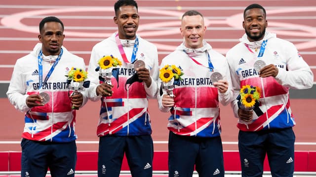 Le relais 4x100m britannique à Tokyo, avec Chijindu Ujah, Zharnel, Richard Kilty et Hughes Nethaneel Mitchell-Blake