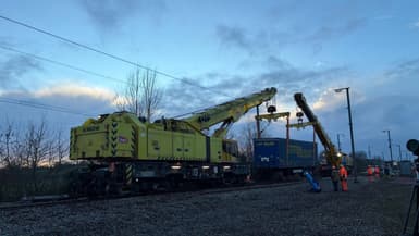 Les opérations de levage à Carentan en Normandie