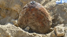 La bombe de 500 kg a été découverte au cours de travaux de construction.