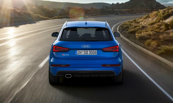Le prix de vente initial du RS Q3 "Performance" est fixé à 64.180 euros soit presque 4.000 euros de plus que le modèle standard.