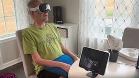 Mark Johnson a pu tester l'implant de Synchron avec un Vision Pro.