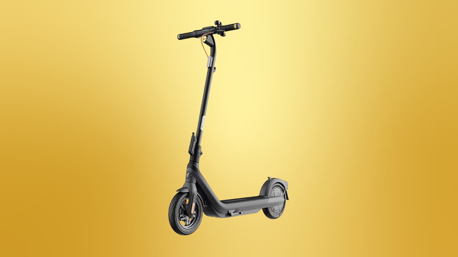 INTERSPORT FRAPPE UN GRAND COUP POUR LA RENTRÉE : 100 EUROS DE REMISE SUR CETTE TROTTINETTE ÉLECTRIQUE