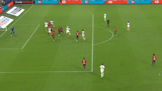 Le hors-jeu potentiel de Gigot lors d'OM-Lille, le 10 septembre 2022 Le hors-jeu potentiel de Gigot lors d'OM-Lille, le 10 septembre 2022
