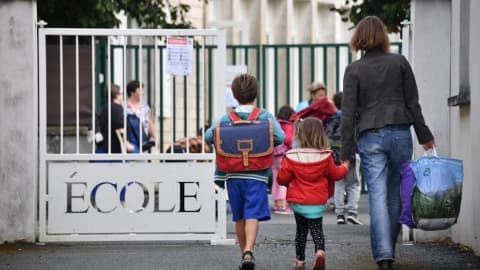 Les élèves retrouvent le chemin des classes lundi 