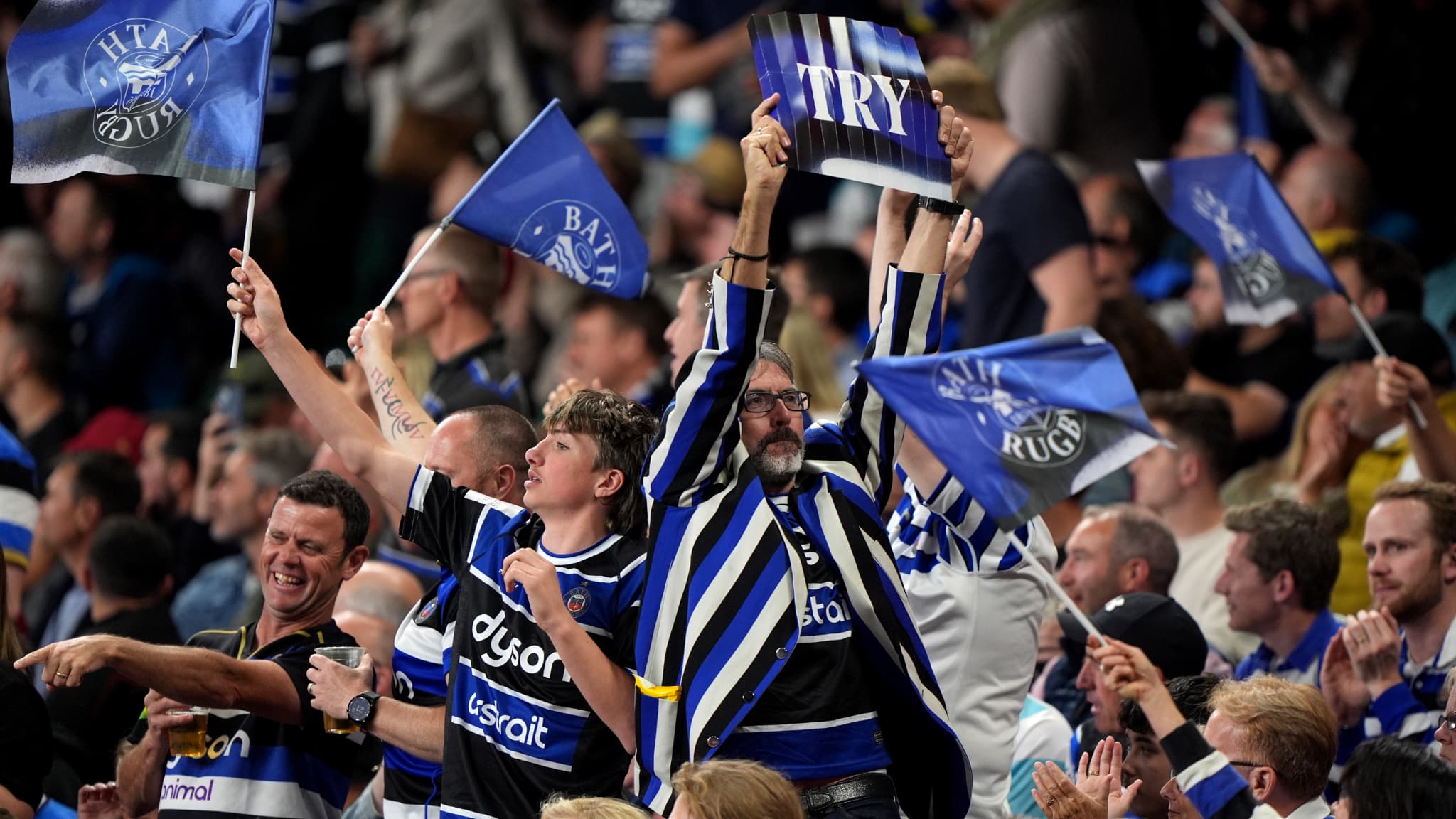 Supporters de Bath durant la finale de la Challenge Cup, le 23 mai 2025. Supporters de Bath durant la finale de la Challenge Cup, le 23 mai 2025.