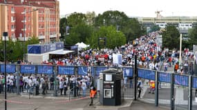 Les supporters du Real lors de la finale de la Ligue des champions au Stade de France, le 28 mai 2022.