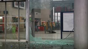 La gare de Nantes a été vandalisée par des dizaines de jeunes.