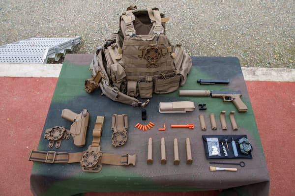 L'armée française a commandé près de 75.000 pistolets semi-automatiques auprès de la firme autrichienne Glock pour équiper les unités d'ici à 2022